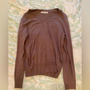 Women's V-Neck Sweater - Taupe